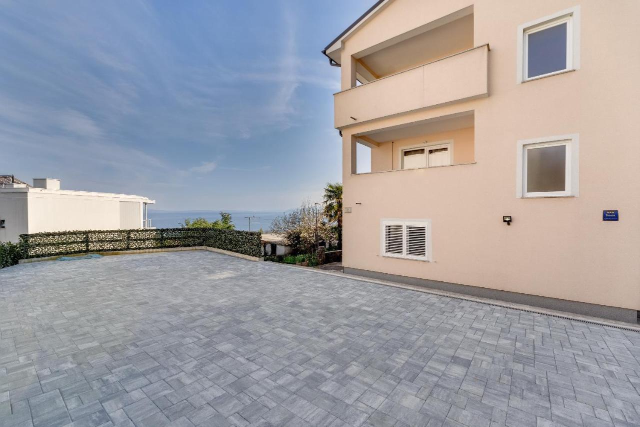 Apartments Baricevic 奥帕提亚 外观 照片